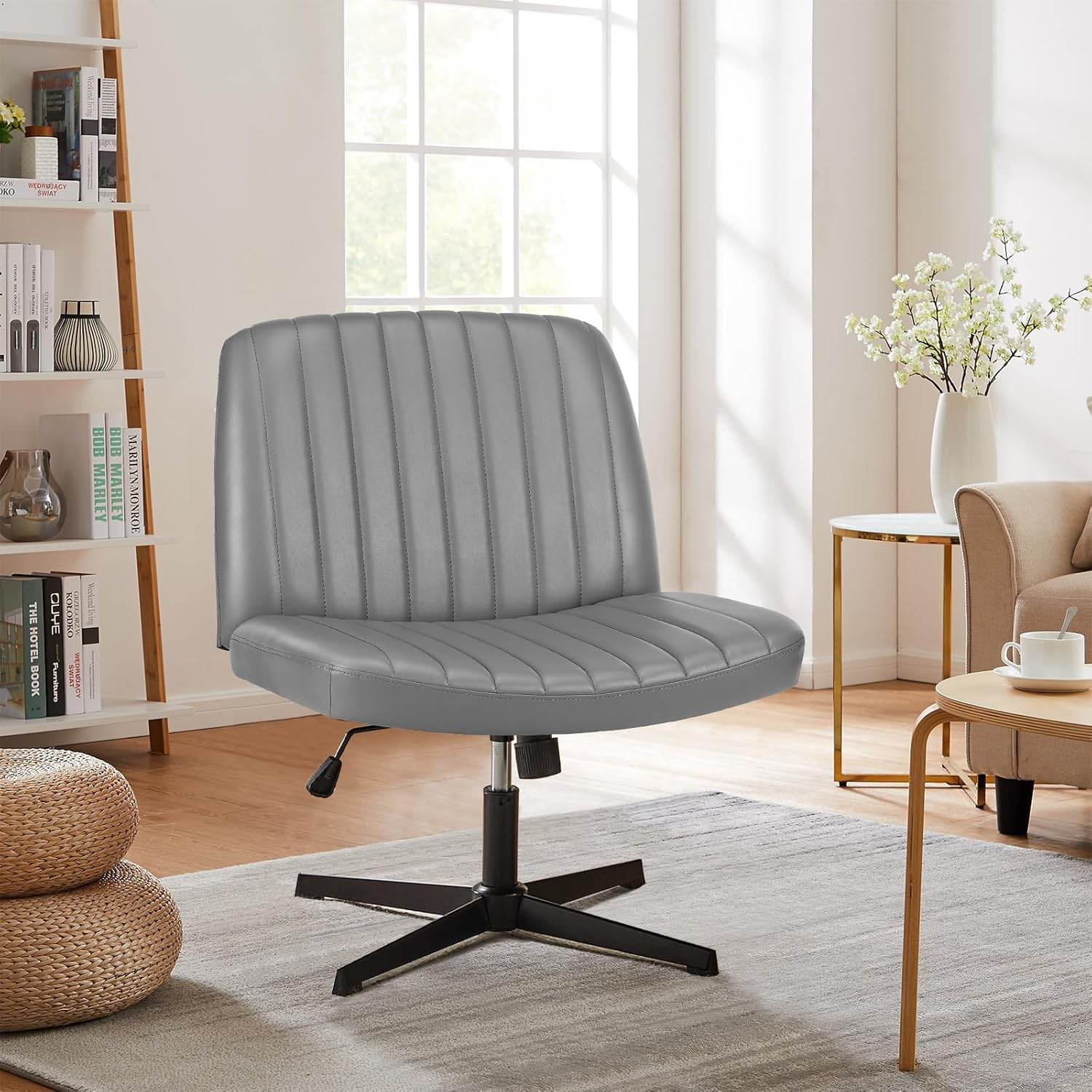 MyDepot Office Chair
Light Gray
SPMD-C-7261-LEA-GY